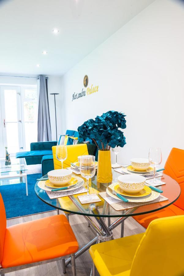 The 'Pinky' - Beautiful 1 Bed Apartment In Hatfield - Free Parking - Near Uni & Business Park - Big Savings On Long Stays Ngoại thất bức ảnh