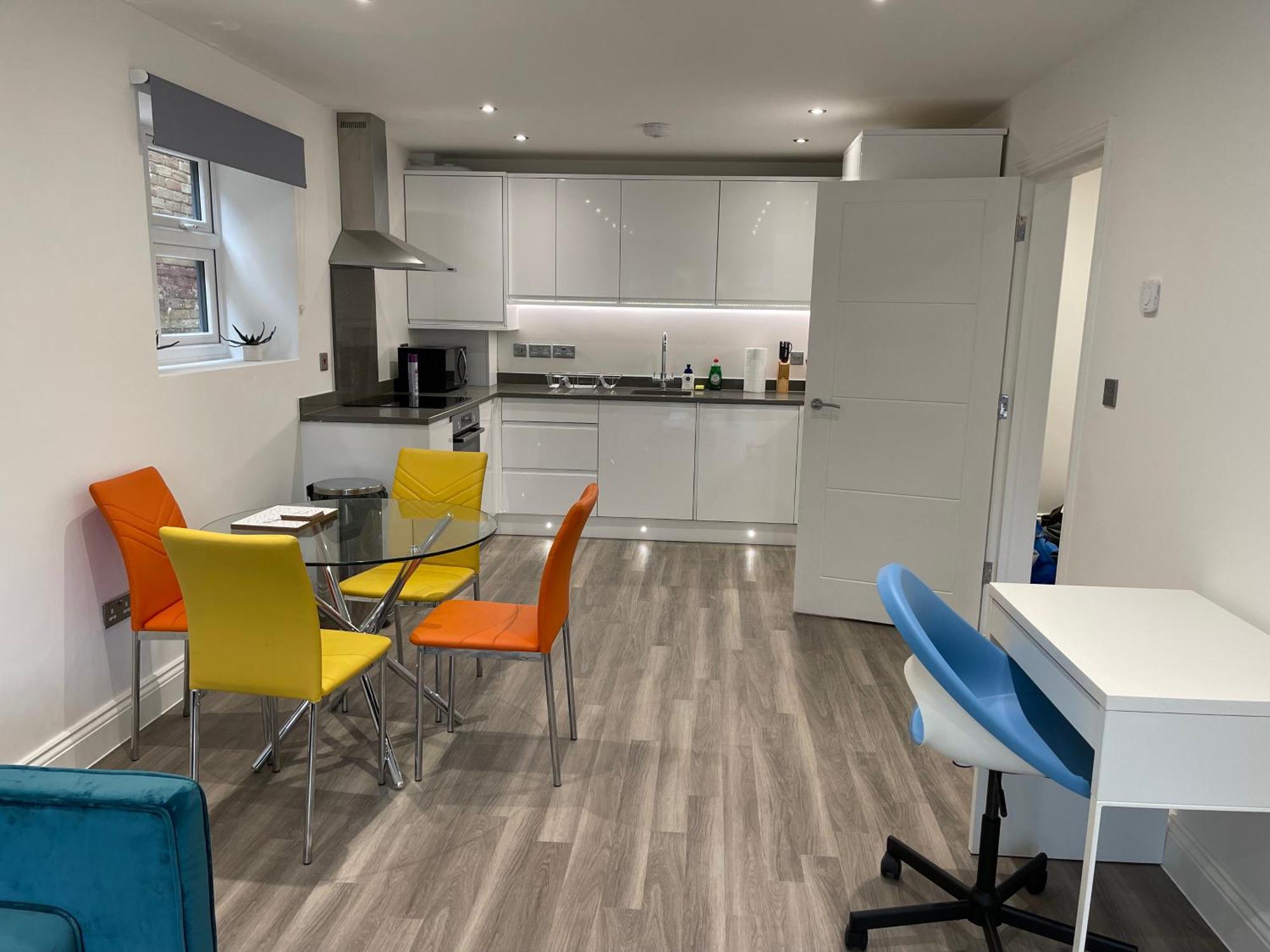 The 'Pinky' - Beautiful 1 Bed Apartment In Hatfield - Free Parking - Near Uni & Business Park - Big Savings On Long Stays Ngoại thất bức ảnh